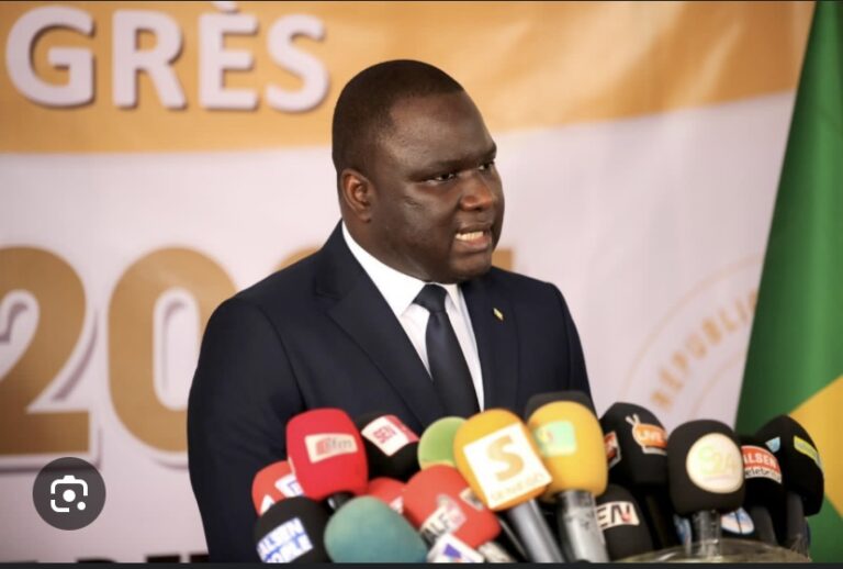 ASSEMBLÉE NATIONALE: Déthié Fall renonce officiellement à son poste de député