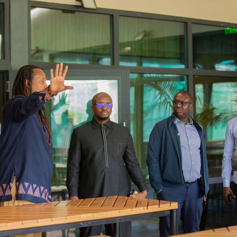 ̀    (Par Idrissa M. Diabira, précédent Directeur Général de l’ADEPME)