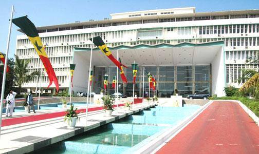 [TRIBUNE] Attribution du marché des véhicules au Parlement: ‘Je suis allée à la source, ARCOP, DCMP, Parlement… la vérité des faits’ (Par Zaynab Sangarè)