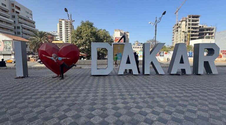 [Le biais de Néné] Opération « Dakar Ville Propre » : les balais sortent, les pauvres aussi