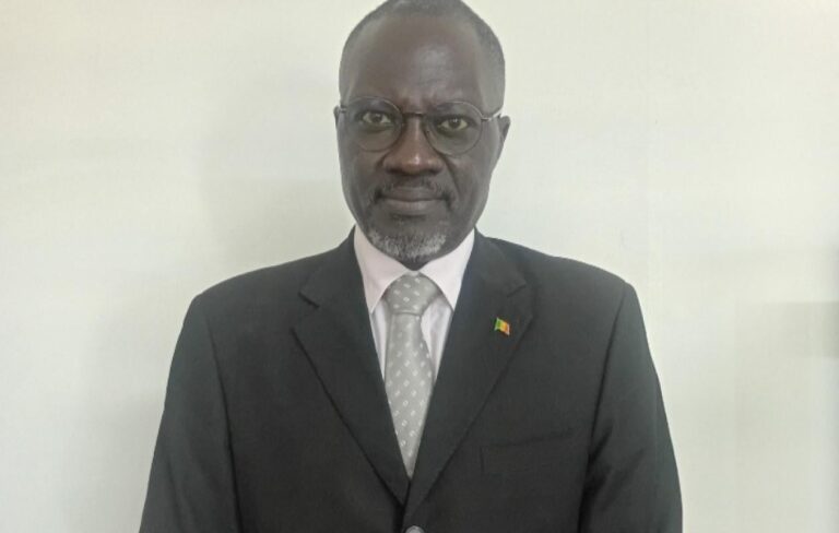 [L&rsquo;ET DIT TÔT] UCAD, un étudiant tué  : le goût amer de la &lsquo;bourse (estudiantine) ou la vie&rsquo; ? Voire !   (Par Ousseynou Nar Gueye, Fondateur, Tract Hebdo)